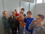 DBAMY O NASZE ZĘBY